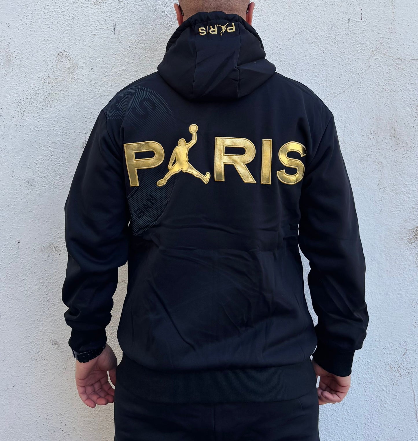 Tuta Paris 2.0