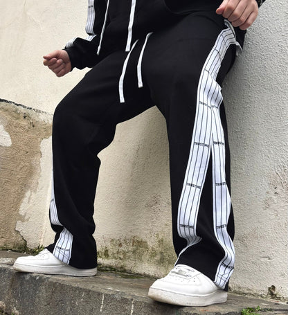 Tuta black and white