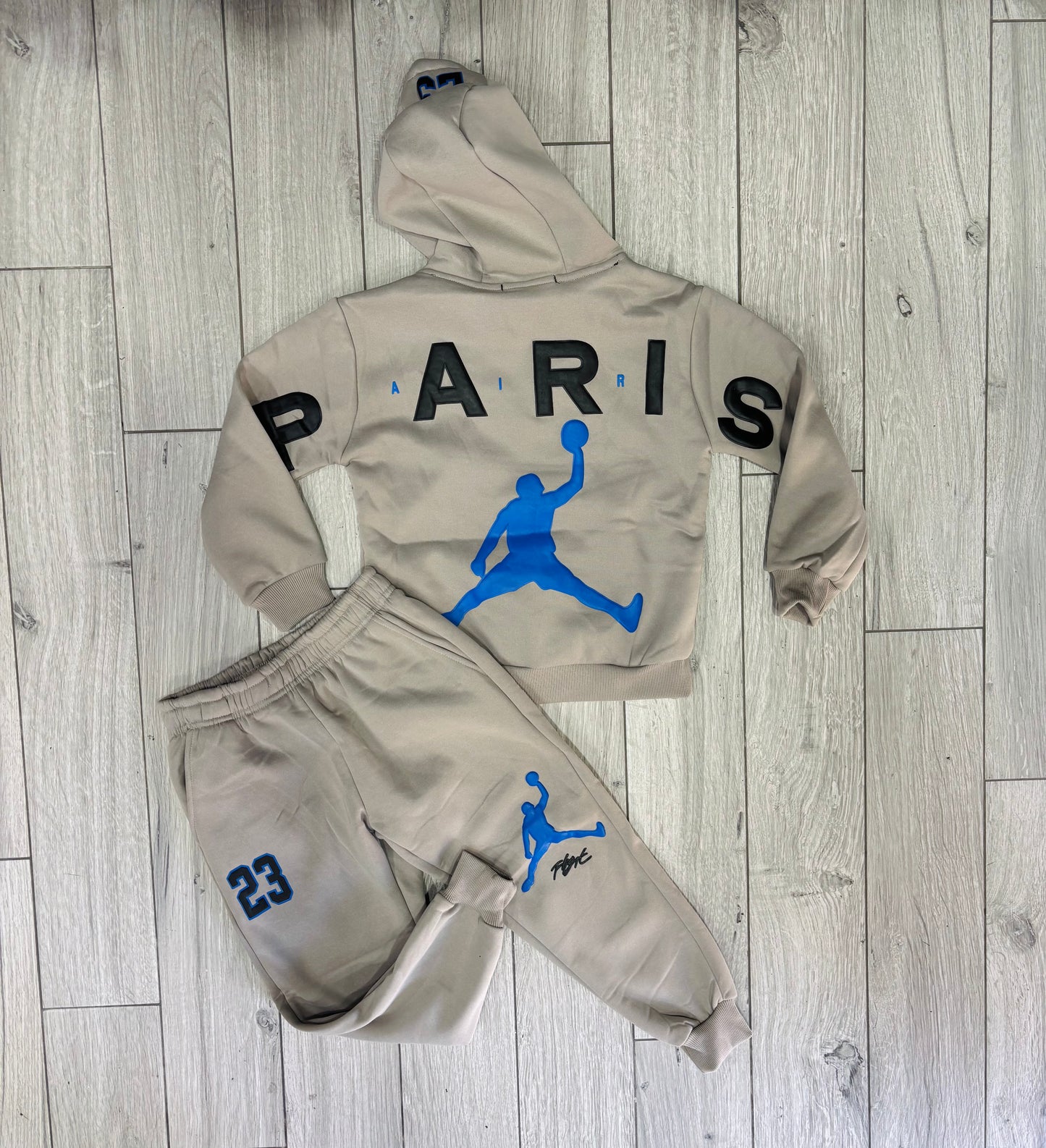 Tuta Paris bambino 👦🏻 🌪️