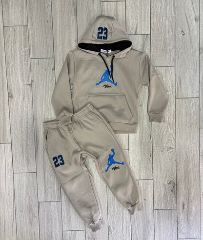 Tuta Paris bambino 👦🏻 🌪️