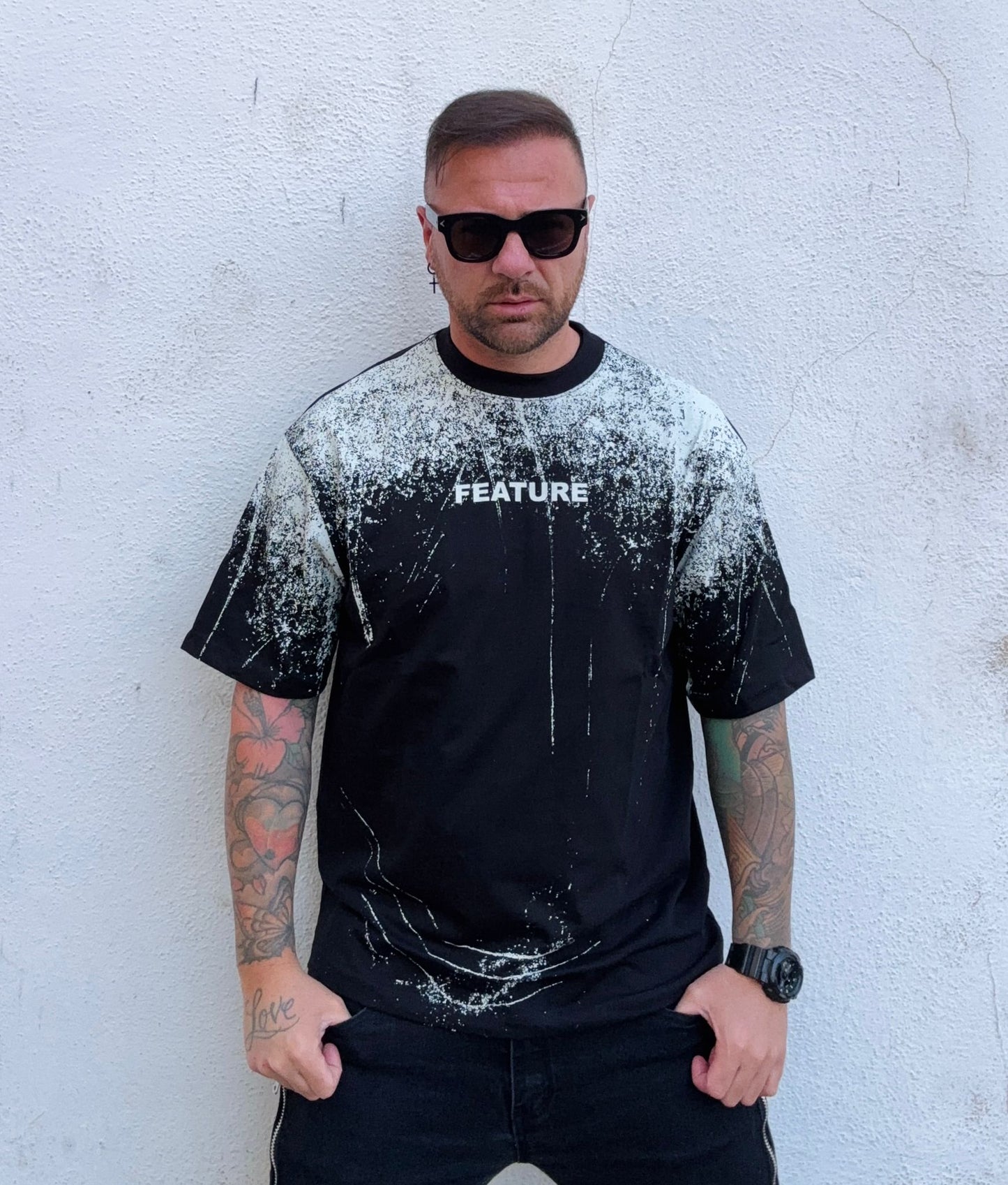 T-shirt Feature