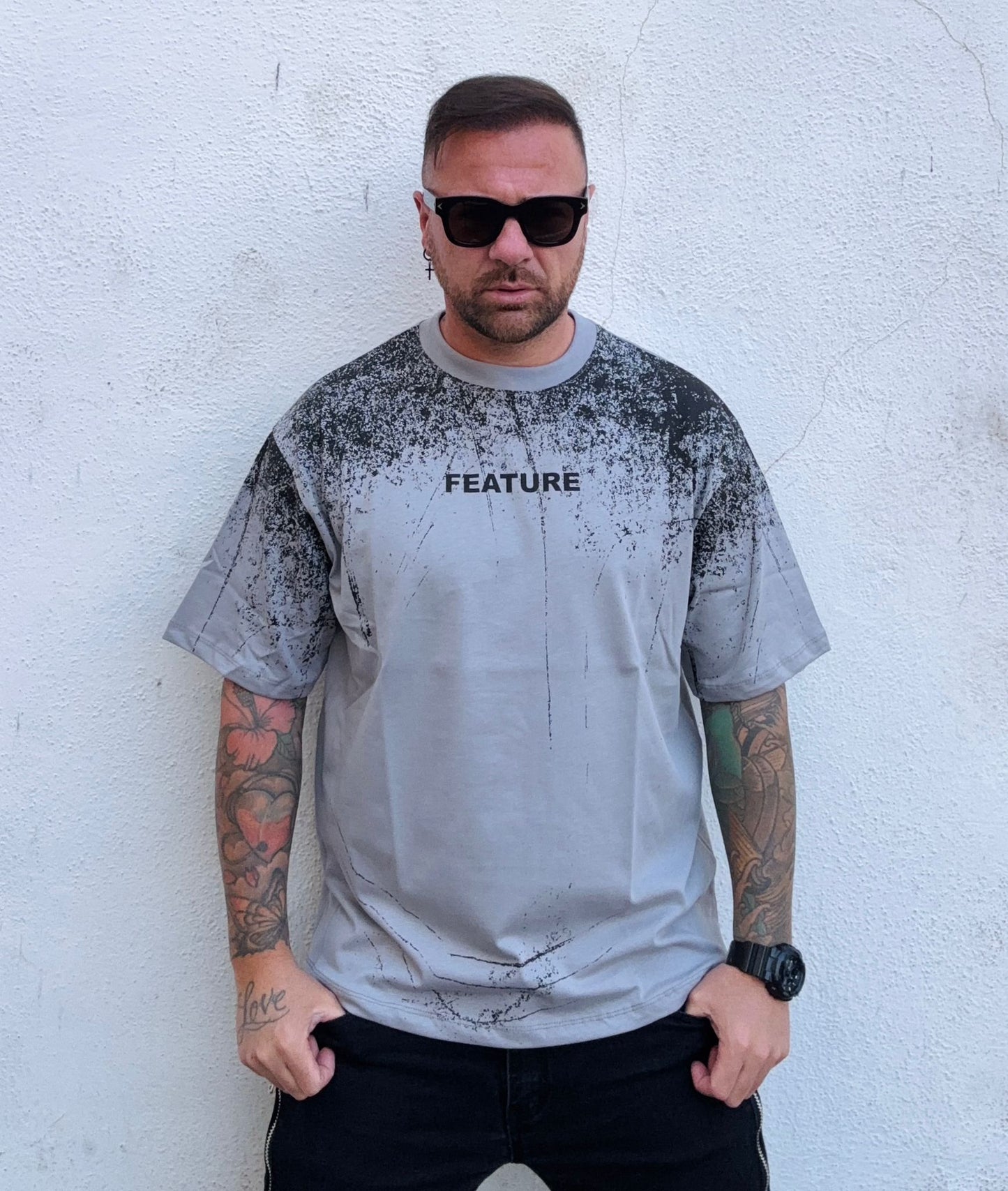 T-shirt Feature